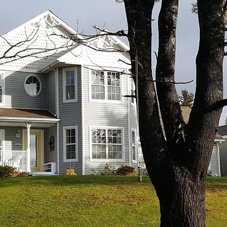 20 Acre Woods Bed And Breakfast Ingonish Dış mekan fotoğraf